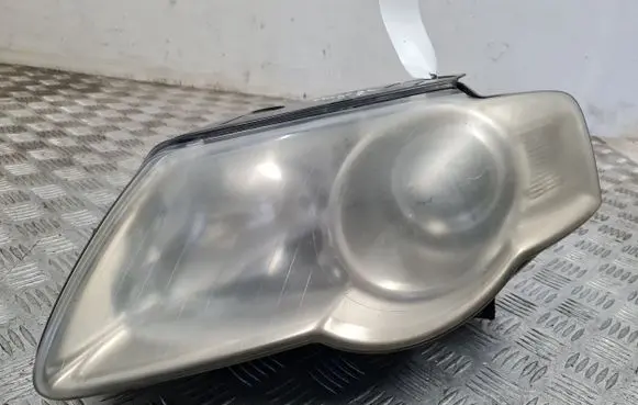 Volkswagen PASSAT B6 Headlight/headlamp 3C0941005Q