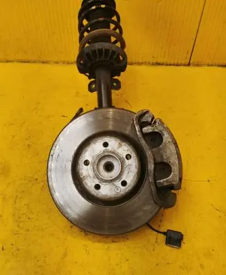 Mercedes-Benz V Class W447 Front wheel hub spindle knuckle 824904014278 318236 36L55A