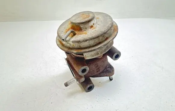 Honda FR-V EGR valve