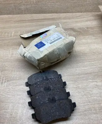 Mercedes-Benz A W168 Brake pads (front) A1684201420