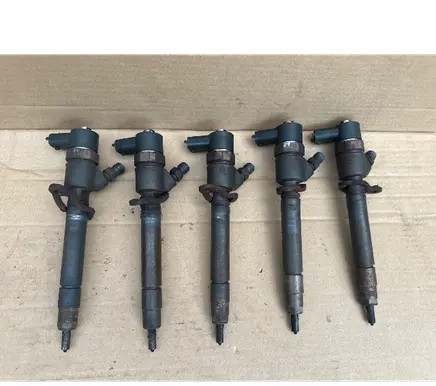 Volvo V70 Fuel injectors set 30777526 0445110298
