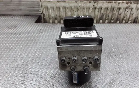 Volkswagen PASSAT B6 ABS Pump 3C0614109C