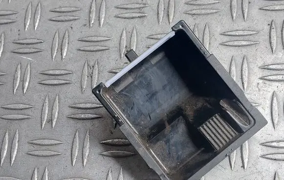 Audi A3 S3 8L Car ashtray 8L0857951C