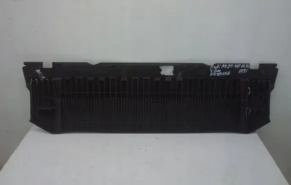 Audi S5 Front bumper skid plate/under tray 8T0807611A