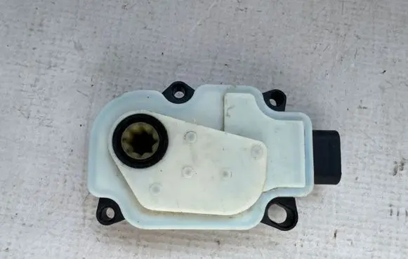 Tesla Model S Electric throttle body valve A24011023112