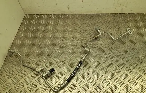 Air conditioning (A/C) pipe/hose