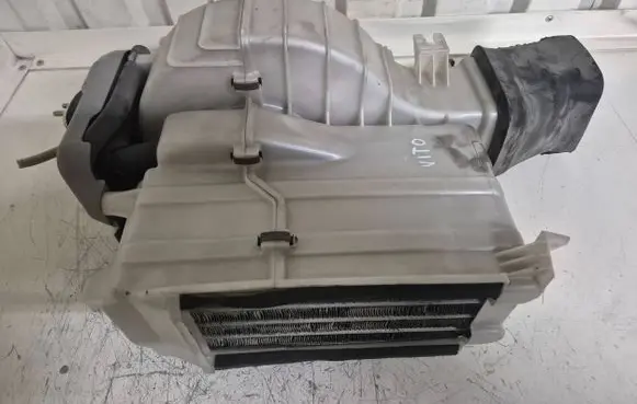 Mercedes-Benz Vito Viano W638 Air conditioning/heating control unit A6388302061 4488004391