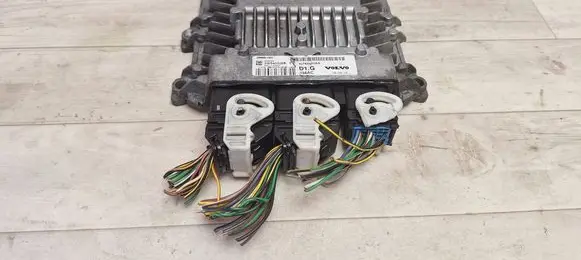 Volvo V50 Engine control unit/module 30785520AA 5WS40328BT 5WS40328B