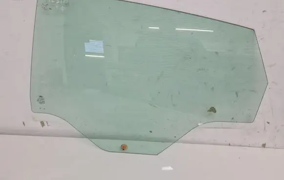 Ford Fiesta Rear door window glass