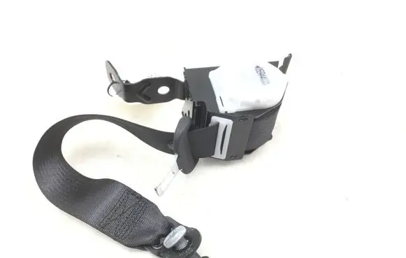 Opel Insignia A Rear seatbelt 
