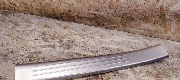 Bentley Flying Spur Rear sill trim cover