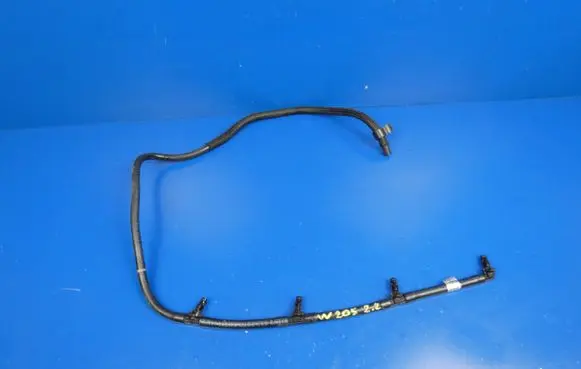 Mercedes-Benz C W205 Fuel return line/hose A6510700132 3001192643 51299070D