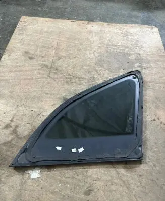 Audi Q5 SQ5 Rear side window 8R0845300