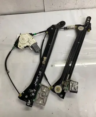 Audi A5 Sportback 8TA Front door electric window regulator 