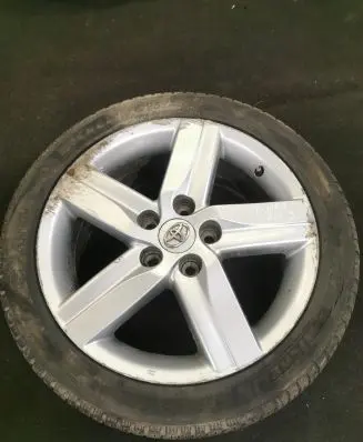 Toyota Auris 150 R17 alloy rim 