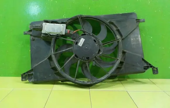Ford S-MAX Fan set 8V618C607FC XP78