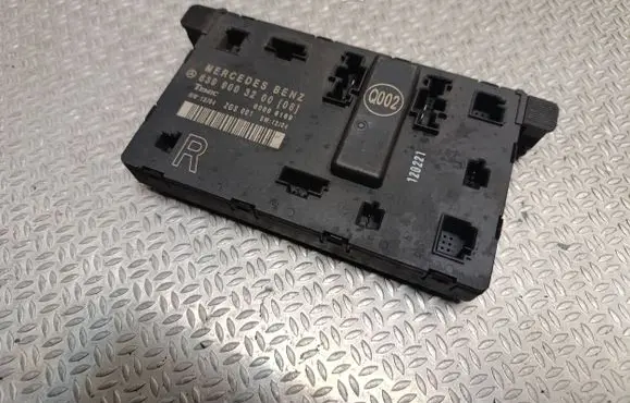 Mercedes-Benz Vito Viano W639 Door control unit/module 6399003200 00006169