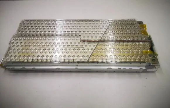 Tesla Model S Hybrid / Electric Car Battery Cell 1310032017713J14 100931200E 101418300C