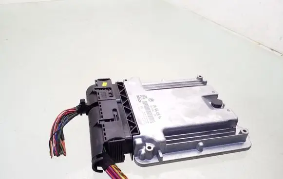 Volkswagen Transporter - Caravelle T5 Engine control unit/module 070906016BA 0281011664 EDC16U1