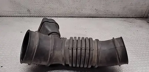 Mitsubishi Pajero Pinin Air intake duct part MR539023