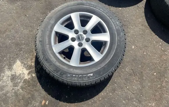 R16 alloy rim