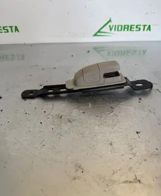 Nissan Leaf I (ZE0) Seat belt adjustment rail 6096312 6096312A