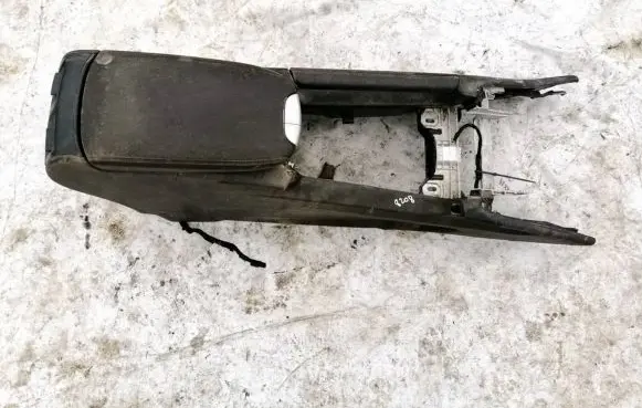 Mercedes-Benz ML W164 Armrest