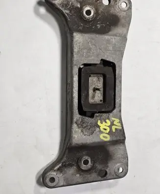 BMW 7 F01 F02 F03 F04 Gearbox mounting bracket 6777613