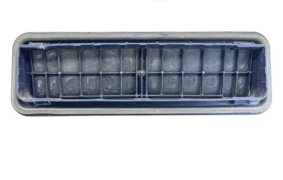 Skoda Fabia Mk1 (6Y) Quarter panel pressure vent 6X0819465D