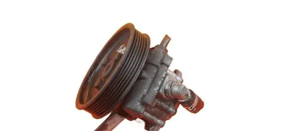 BMW X5 E53 Power steering pump 6757840 M54B30