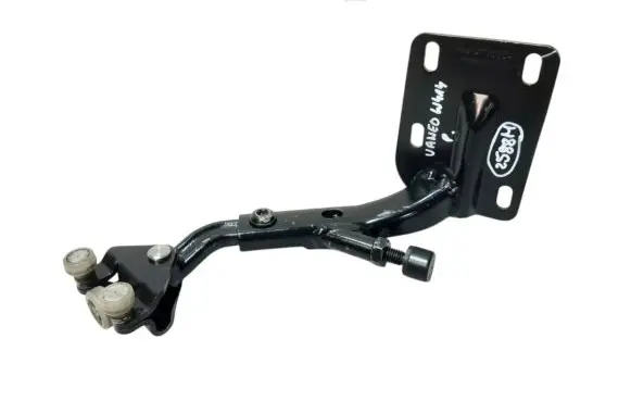 Mercedes-Benz Vaneo W414 Sliding door lower roller guide/hinge A4147600247