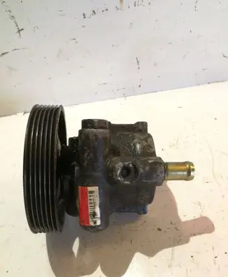 Volvo S40, V40 Power steering pump 8200071050 26033376