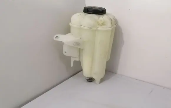 BMW X6 E71 Coolant expansion tank/reservoir 8621092
