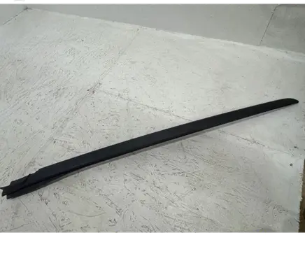 BMW M4 G82 G83 Windshield trim 8494508