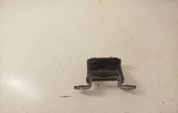 Nissan Navara D23 Rear door upper hinge A047742