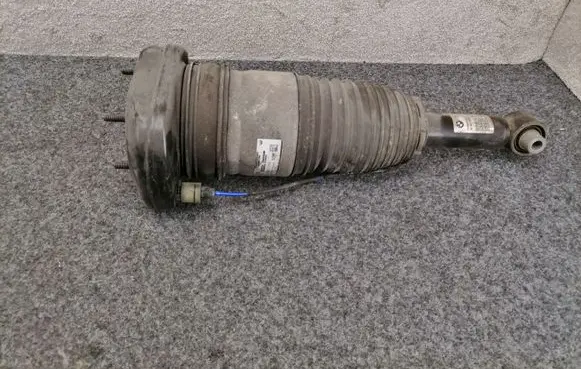 BMW 6 G32 Gran Turismo Shock absorber/damper/air suspension 6872968 37106872968