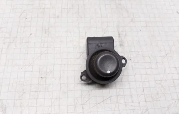 Renault Laguna I Wing mirror switch 7700421406
