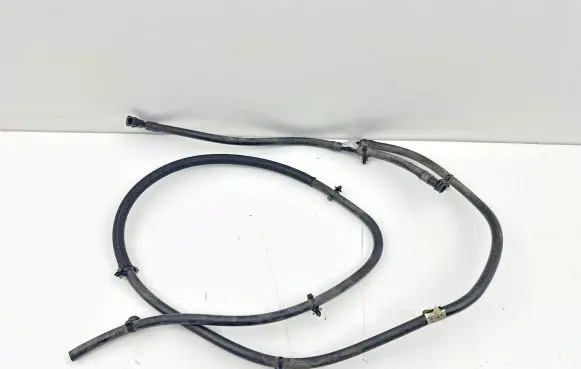 Mercedes-Benz GL X166 Windshield washer fluid hose A1668600592