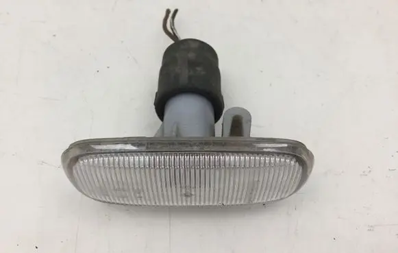 Audi A3 S3 8L Front fender indicator light 8N0949127