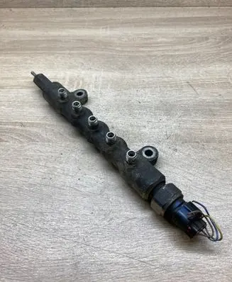 Toyota RAV 4 (XA30) Fuel main line pipe 8945871010