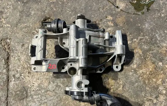 BMW X3 G01 Electric auxiliary coolant/water pump 8591718