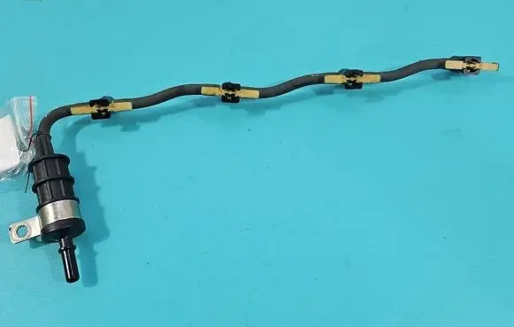 Nissan Qashqai Fuel line pipe IMPRK1571082