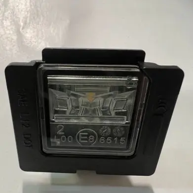 Mercedes-Benz C W205 Number plate light A0999068400