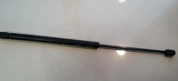 Peugeot 406 Front bonnet/hood damper/strut 9616784580