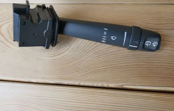 Volvo V70 Wiper control stalk 9452391 02W49A