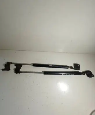 Hyundai Terracan Tailgate/trunk strut/damper 8115060H1000