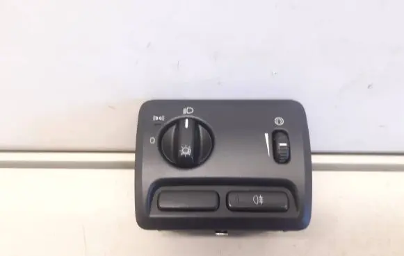 Volvo V70 Light switch ML072100056 30739311 06W07E02
