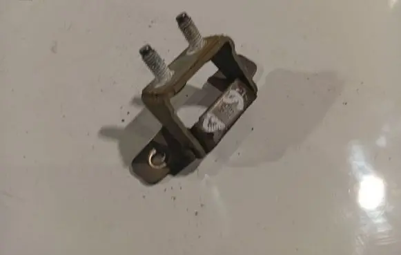 Hyundai i30 Rear door lower hinge