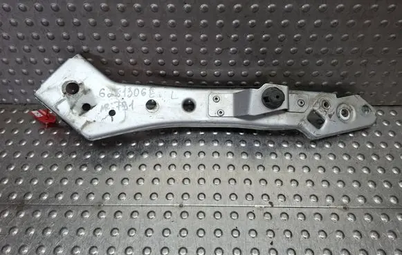 Renault Megane III Headlight/headlamp mounting bracket S26309791 6251306E