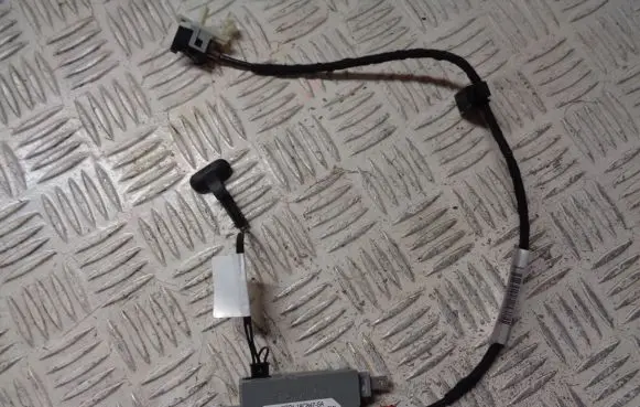 Ford Mondeo MK IV Antenna control unit 7CP118C847SA